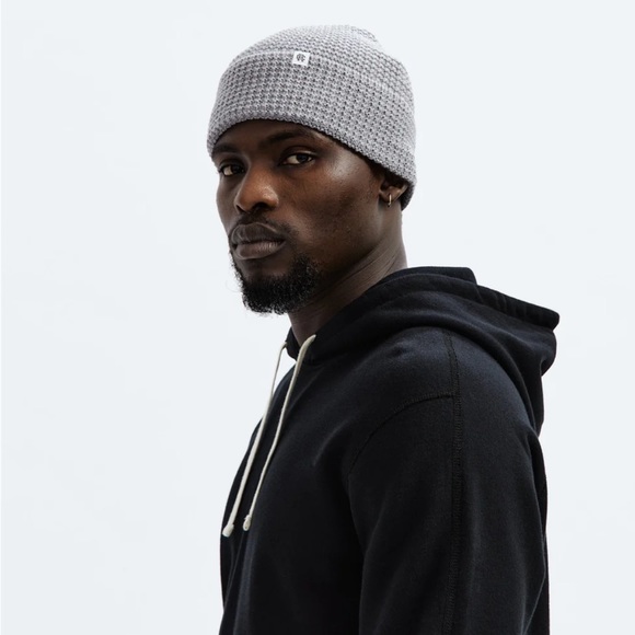 2 Waffle Knit Beanies NWOT - Picture 11 of 12